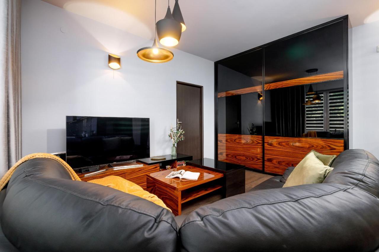 Stylish Korfantego Apartment Next To Spodek By Noclegi Renters 카토비체 외부 사진